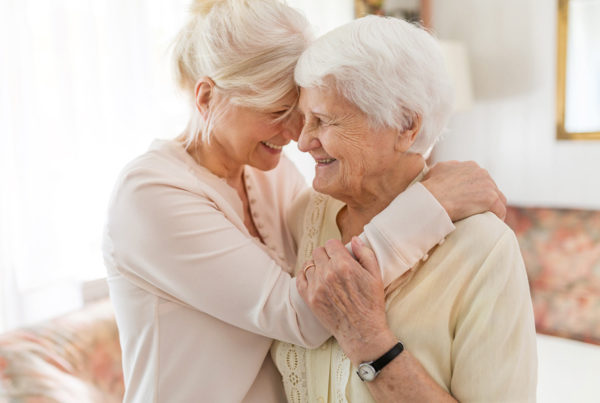 3 Things To Consider Before Moving Your Parents Into a Memory Care Facility